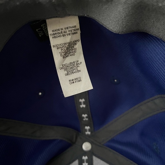 Men’s Under Armour Navy Blue Cap with White Logo - Picture 5 of 5